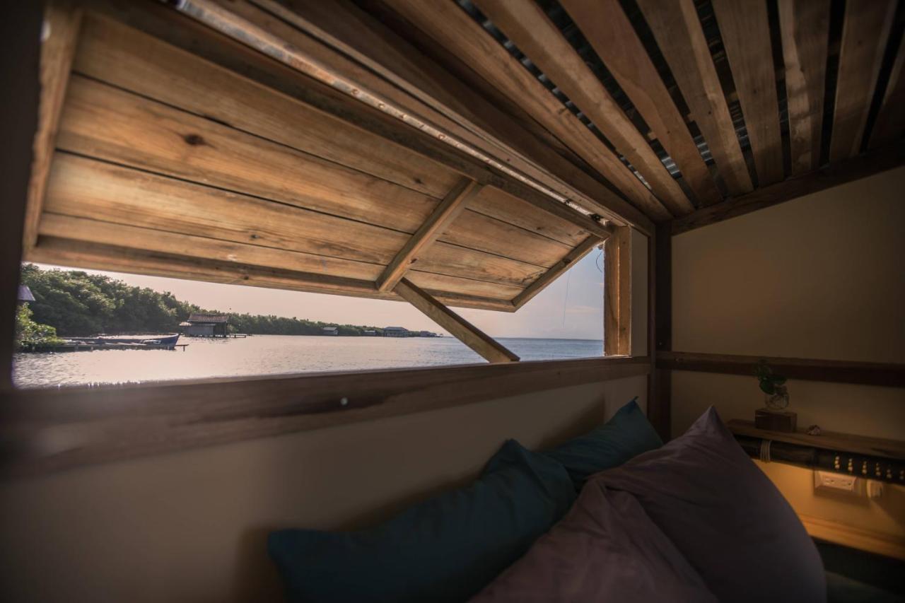 Barrbra Bnb Over The Sea Bocas del Toro Exterior foto